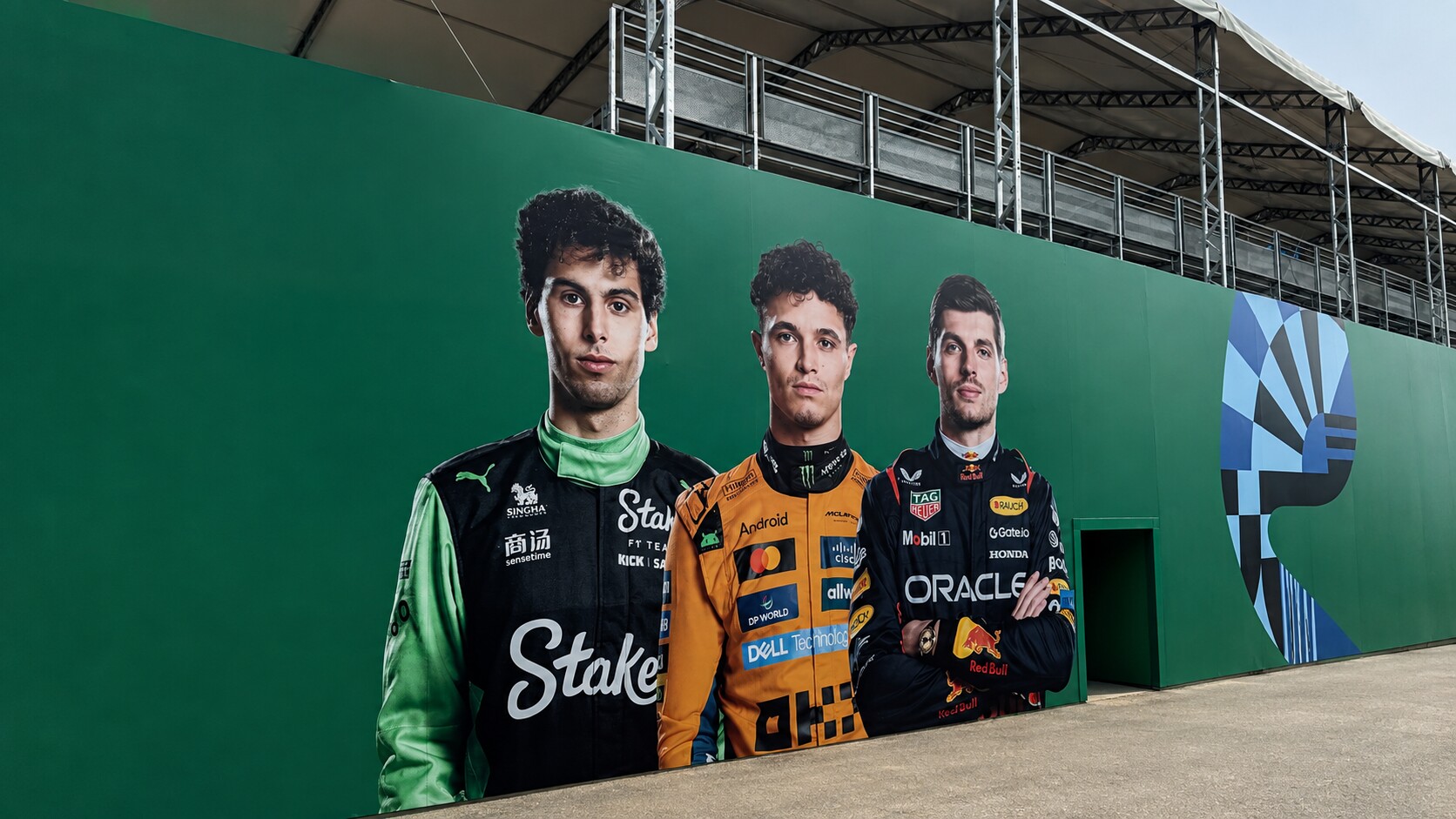 Formula 1 travel: driver display at Interlagos in São Paulo